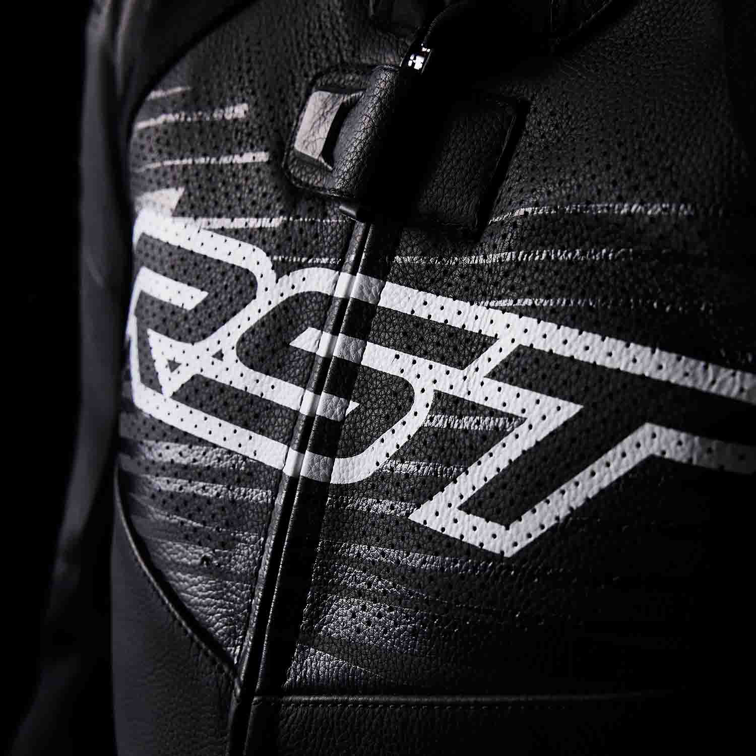 RST Tractech Evo D3O Leather Jacket Black / White - FREE UK Shipping, FREE 365 Day Returns | Moto Central