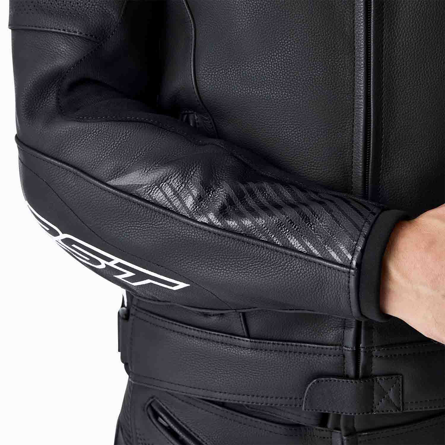 RST Tractech Evo D3O Leather Jacket Black / White - FREE UK Shipping, FREE 365 Day Returns | Moto Central