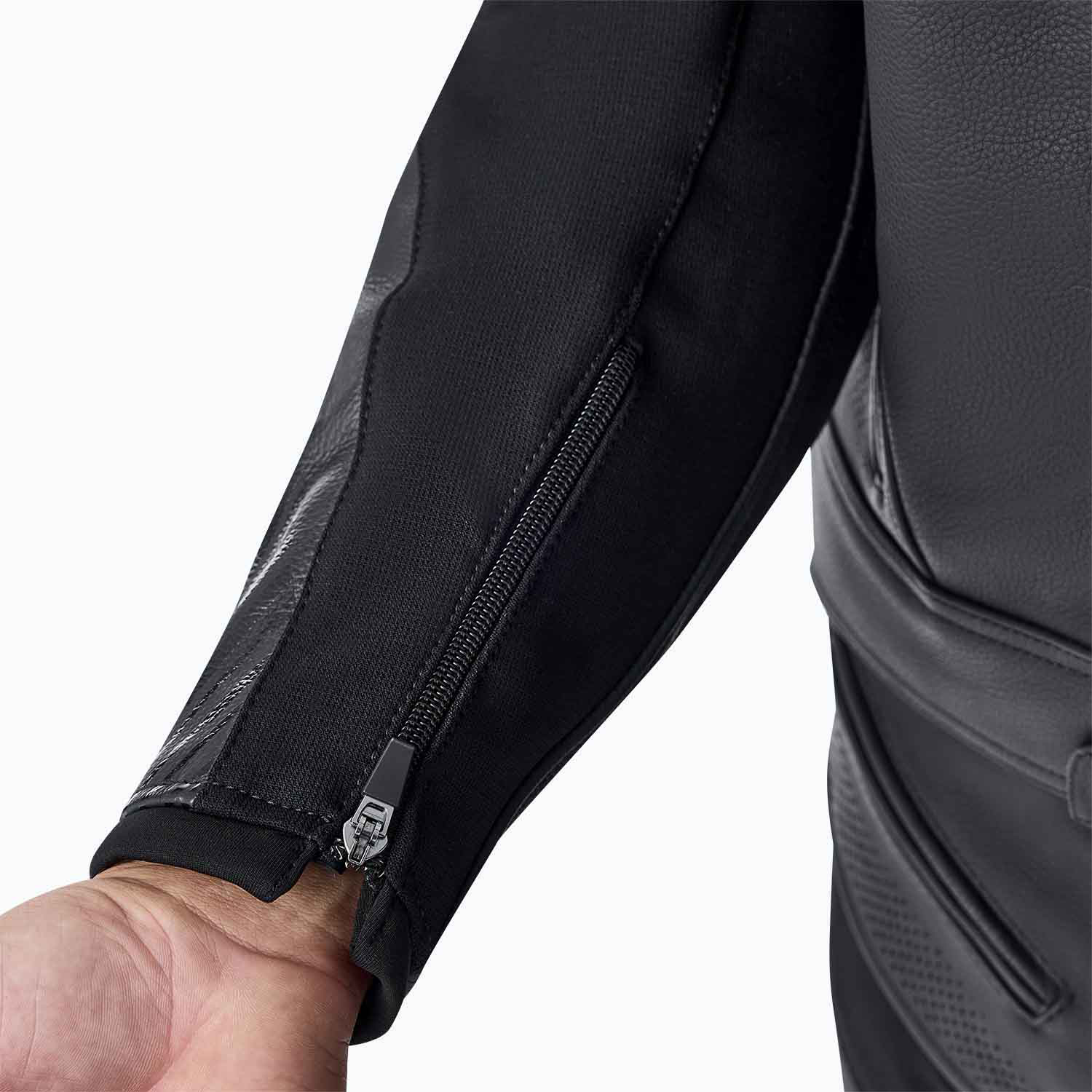 RST Tractech Evo D3O Leather Jacket Black / White - FREE UK Shipping, FREE 365 Day Returns | Moto Central