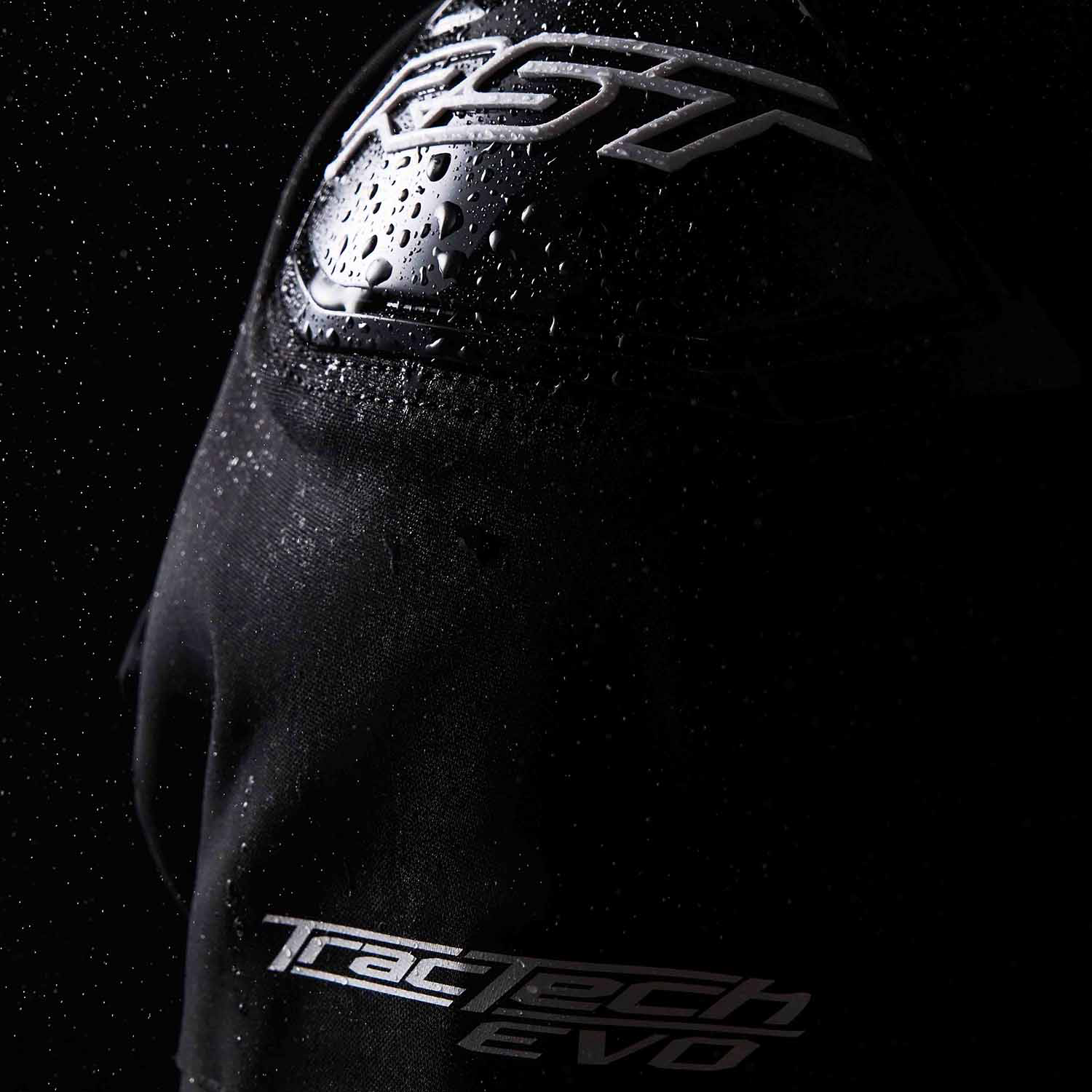 RST Tractech Evo D3O Leather Jacket Black / White - FREE UK Shipping, FREE 365 Day Returns | Moto Central