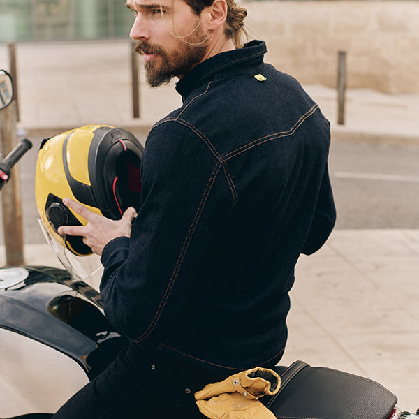 Segura Luthor Textile Jacket Black FREE UK Delivery, FREE 365 Day Returns | Moto Central