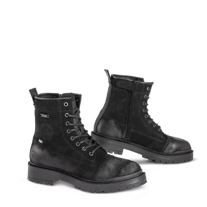 Falco Commando Short Boots Black FREE UK Delivery, FREE 365 Day Returns | Moto Central