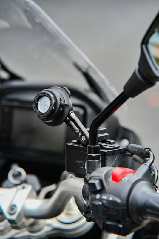 Outplorer QM07 Brake Mount FREE UK Delivery, FREE 365 Day Returns | Moto Central