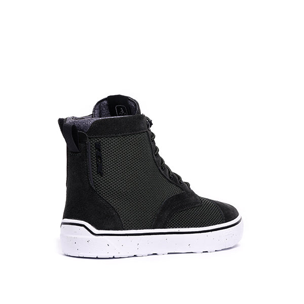 TCX Dartwood Tex Short Boots Green / White, rear three-quarter view