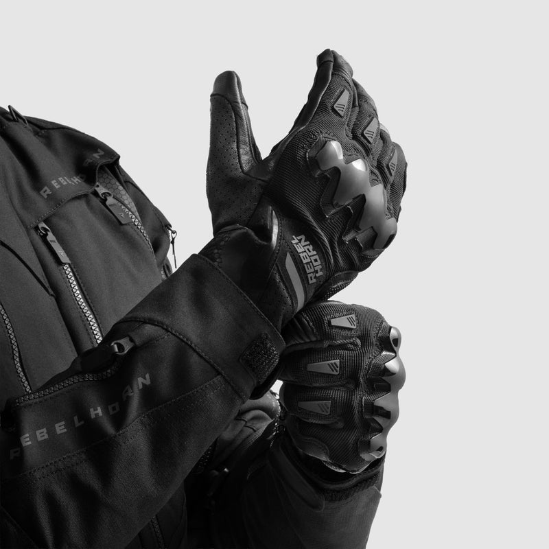 Rebelhorn Defender Gloves Black FREE UK Delivery, FREE 365 Day Returns | Moto Central
