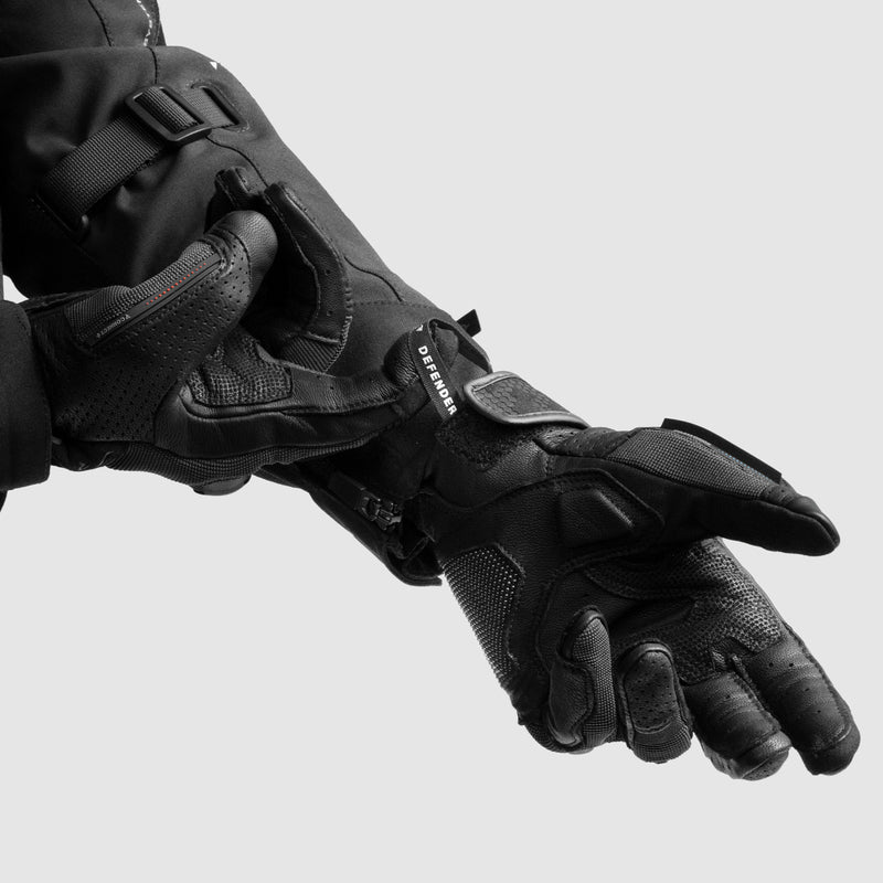 Rebelhorn Defender Gloves Black FREE UK Delivery, FREE 365 Day Returns | Moto Central