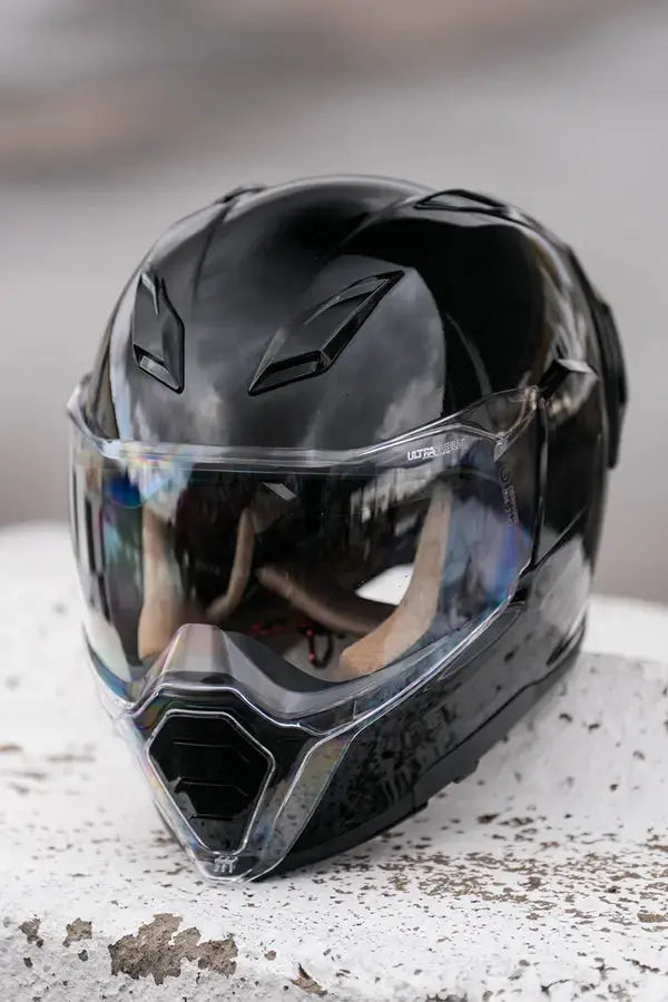 Icon Ultraflite MIPS Gloss Black - FREE UK Shipping, FREE 365 Day Returns | Moto Central