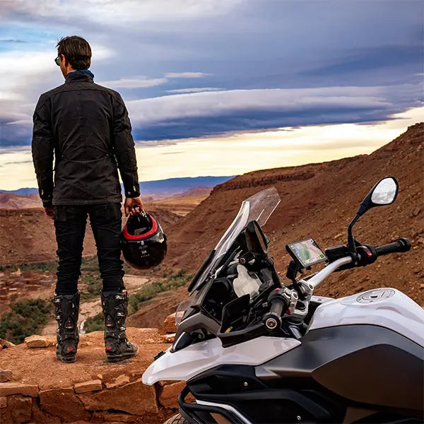 Garmin Tread 2 Off Road GPS System Black FREE UK Delivery, FREE 365 Day Returns | Moto Central