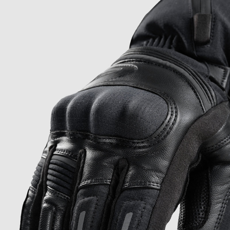 Rebelhorn Summit Gloves Black FREE UK Delivery, FREE 365 Day Returns | Moto Central