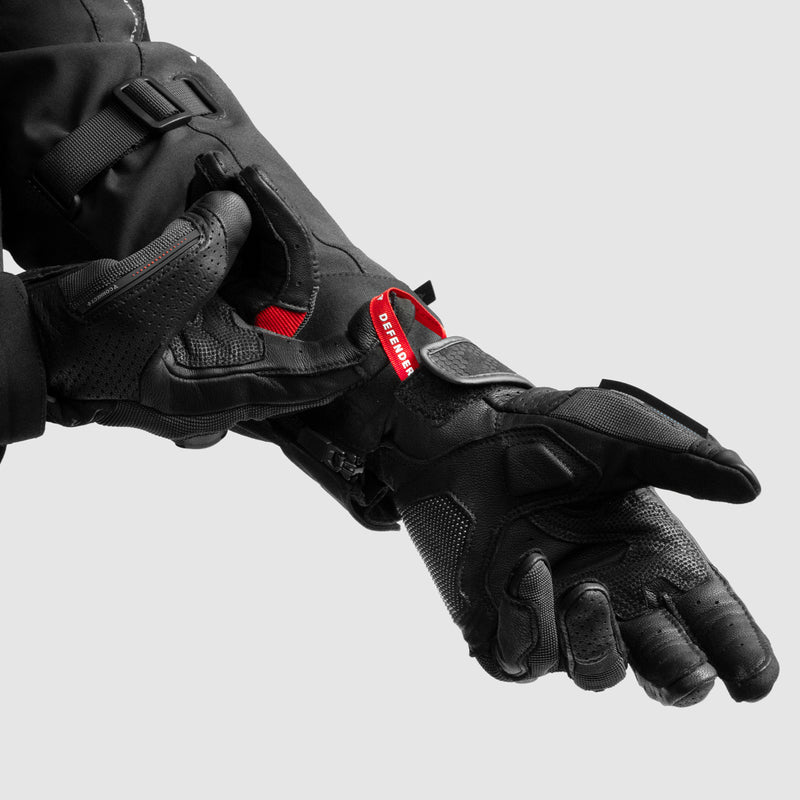 Rebelhorn Defender Gloves Black / Red FREE UK Delivery, FREE 365 Day Returns | Moto Central