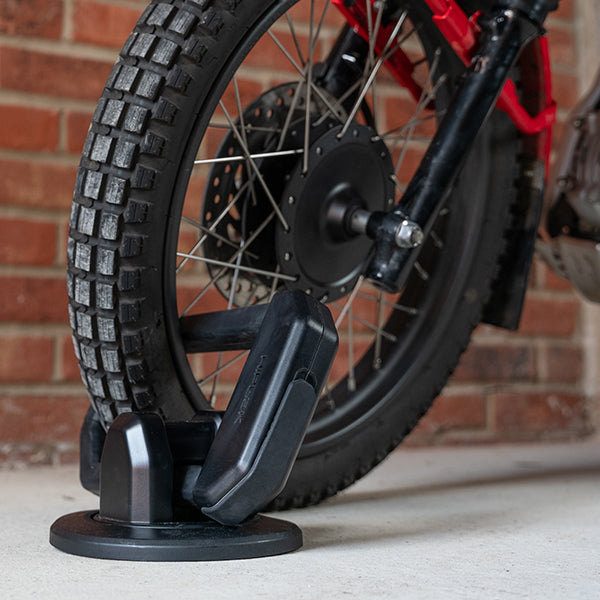 Hiplok A1000 D-Locks All Black - FREE UK Shipping, FREE 365 Day Returns | Moto Central