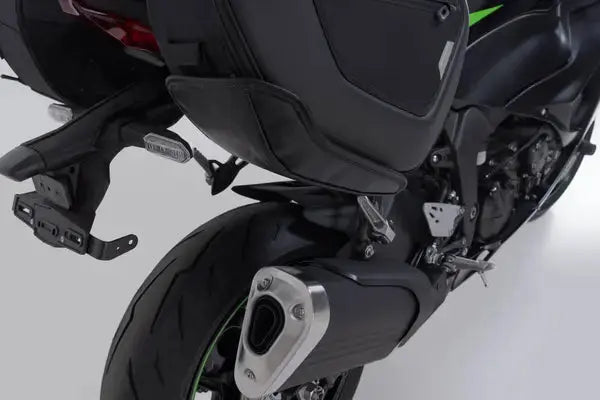 SW-Motech Pro Blaze H Saddlebag Set with EDGE Protection & Heat Guard Black - FREE UK Shipping, FREE 365 Day Returns | Moto Central