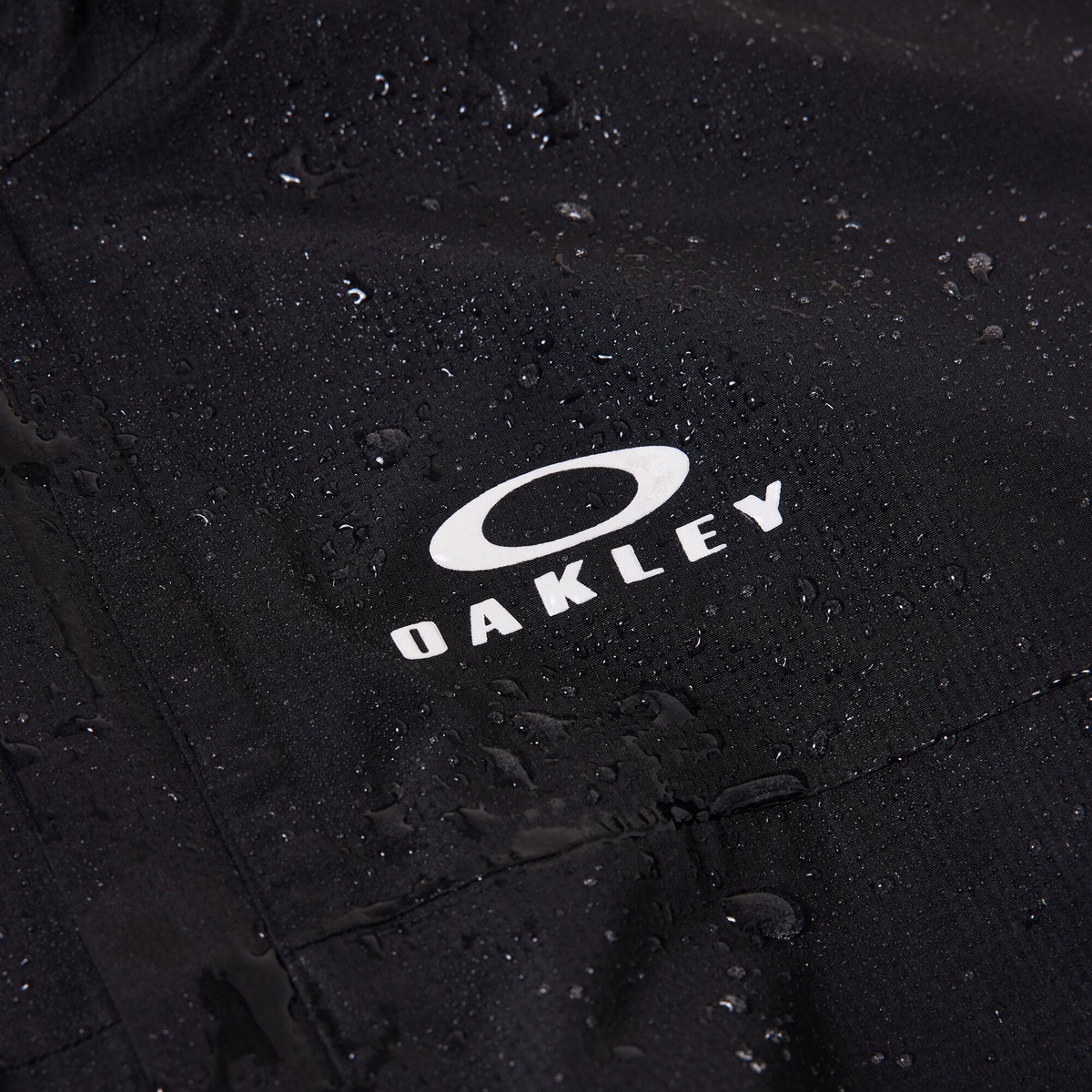 Oakley Elements Shell Jacket 2.0 Blackout - FREE UK Shipping, FREE 365 Day Returns | Moto Central