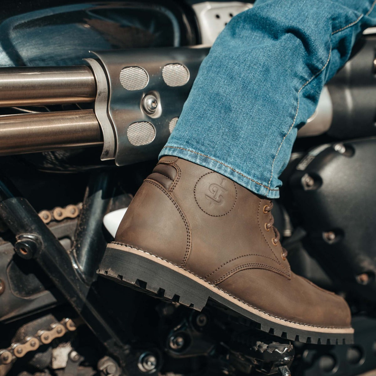 Spada Pilgrim Grande Rev.2 CE Waterproof Boots Brown FREE UK Delivery, FREE 365 Day Returns | Moto Central