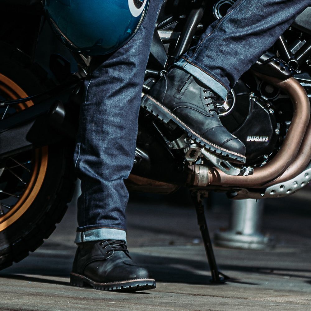 Spada Pilgrim Grande Waterproof CE Boots Distressed Black FREE P P