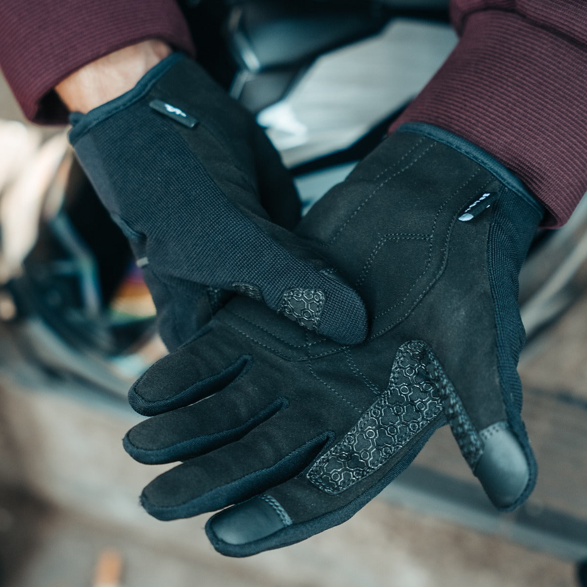 Spada Blade CE Textile Gloves Black FREE UK Delivery, FREE 365 Day Returns | Moto Central