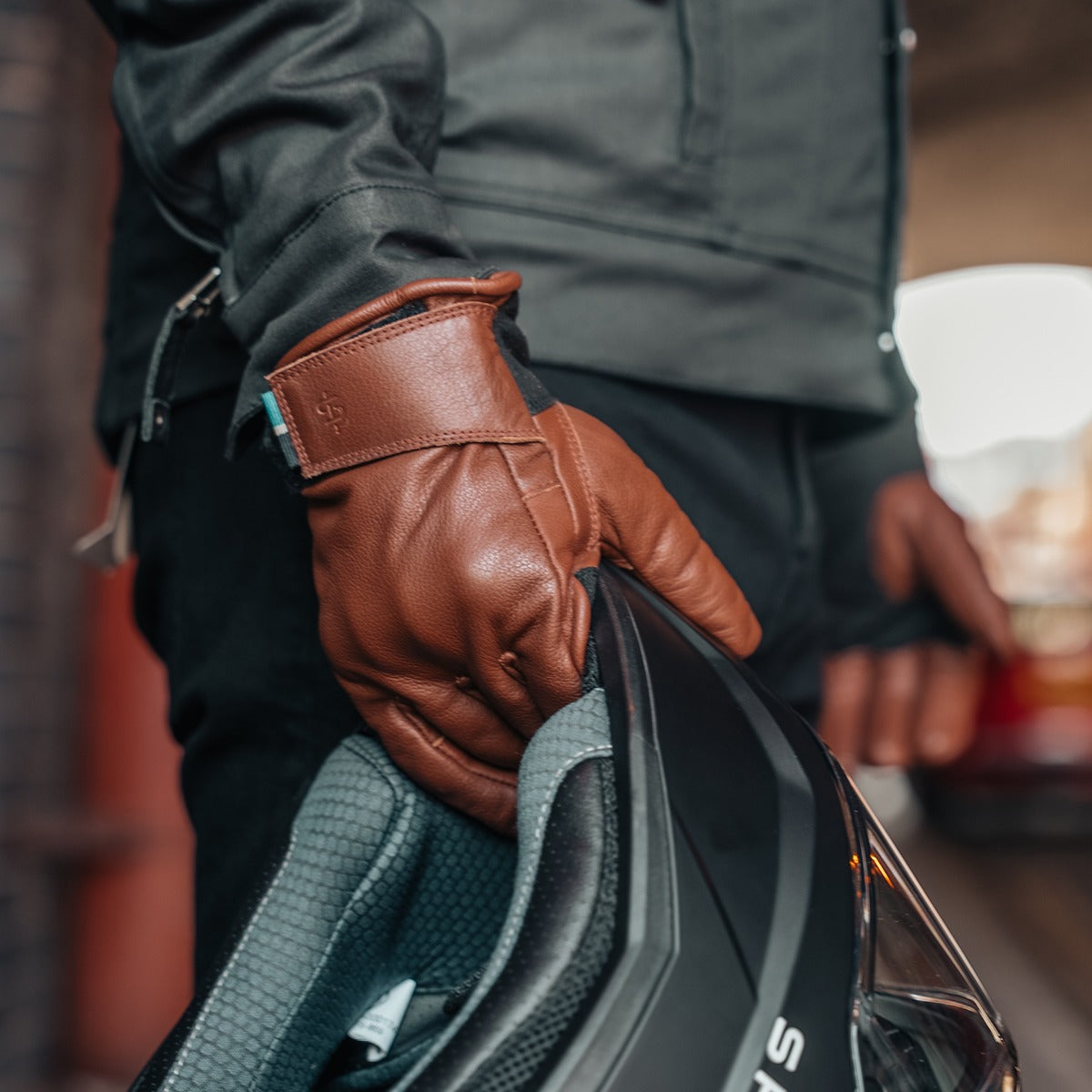 Spada Clutch Winter CE Waterproof Leather Gloves Cognac Brown FREE UK Delivery, FREE 365 Day Returns | Moto Central