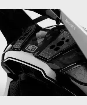 100% Aircraft 2 Ventilation Kit Black - FREE UK Shipping, FREE 365 Day Returns | Moto Central