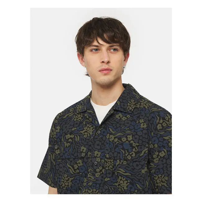 Dickies Saltville Shirt Black  - FREE UK Shipping, FREE 365 Day Returns | Moto Central