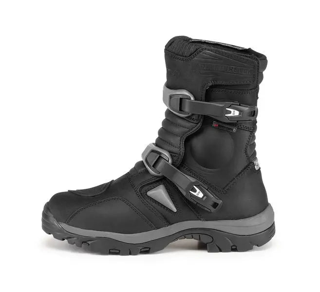 Forma Adventure Low Dry Boots Black  - FREE UK Shipping, FREE 365 Day Returns | Moto Central