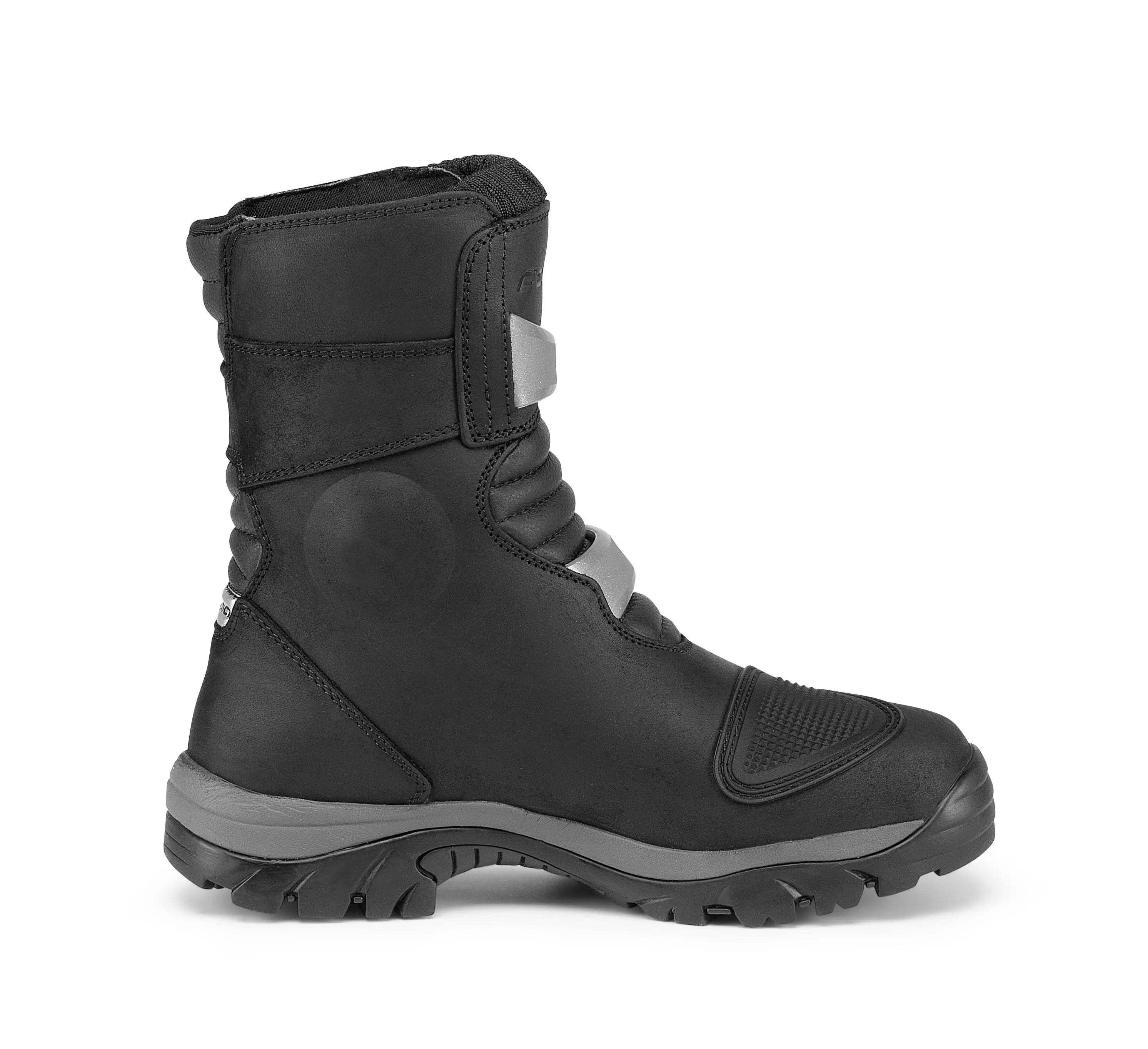 Forma Adventure Low Dry Boots Black  - FREE UK Shipping, FREE 365 Day Returns | Moto Central