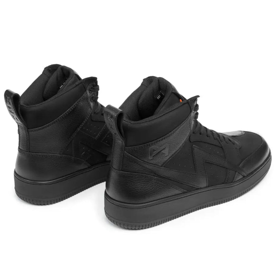 Pando Moto Apex Sneakers Black motorcycle sneakers, pair rear three-quarter view