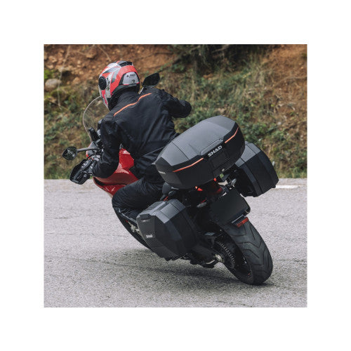 SHAD SH51 Top Box Carbon - FREE UK Shipping, FREE 365 Day Returns | Moto Central