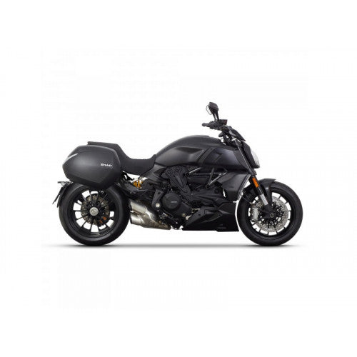 SHAD 3P Pannier Fitting Kit For Ducati Diavel 1260 Models - FREE UK Shipping, FREE 365 Day Returns | Moto Central