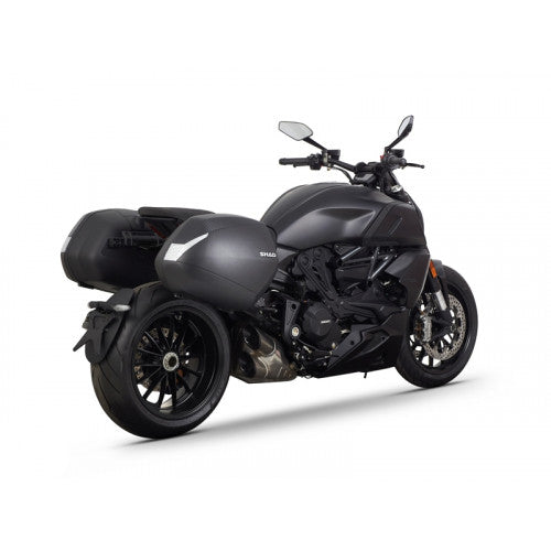 SHAD 3P Pannier Fitting Kit For Ducati Diavel 1260 Models - FREE UK Shipping, FREE 365 Day Returns | Moto Central