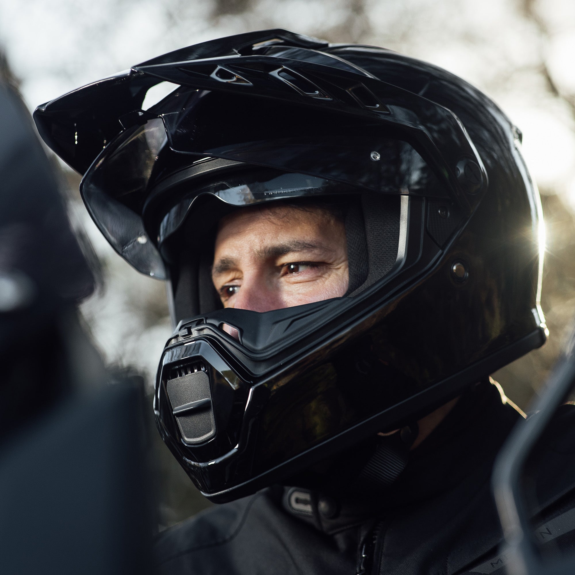 Merlin Torres Gloss Black FREE UK Delivery, FREE 365 Day Returns | Moto Central
