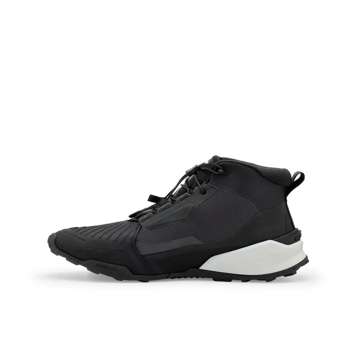 Revit Subduction H2O Shoes Black / White FREE UK Delivery, FREE 365 Day Returns | Moto Central