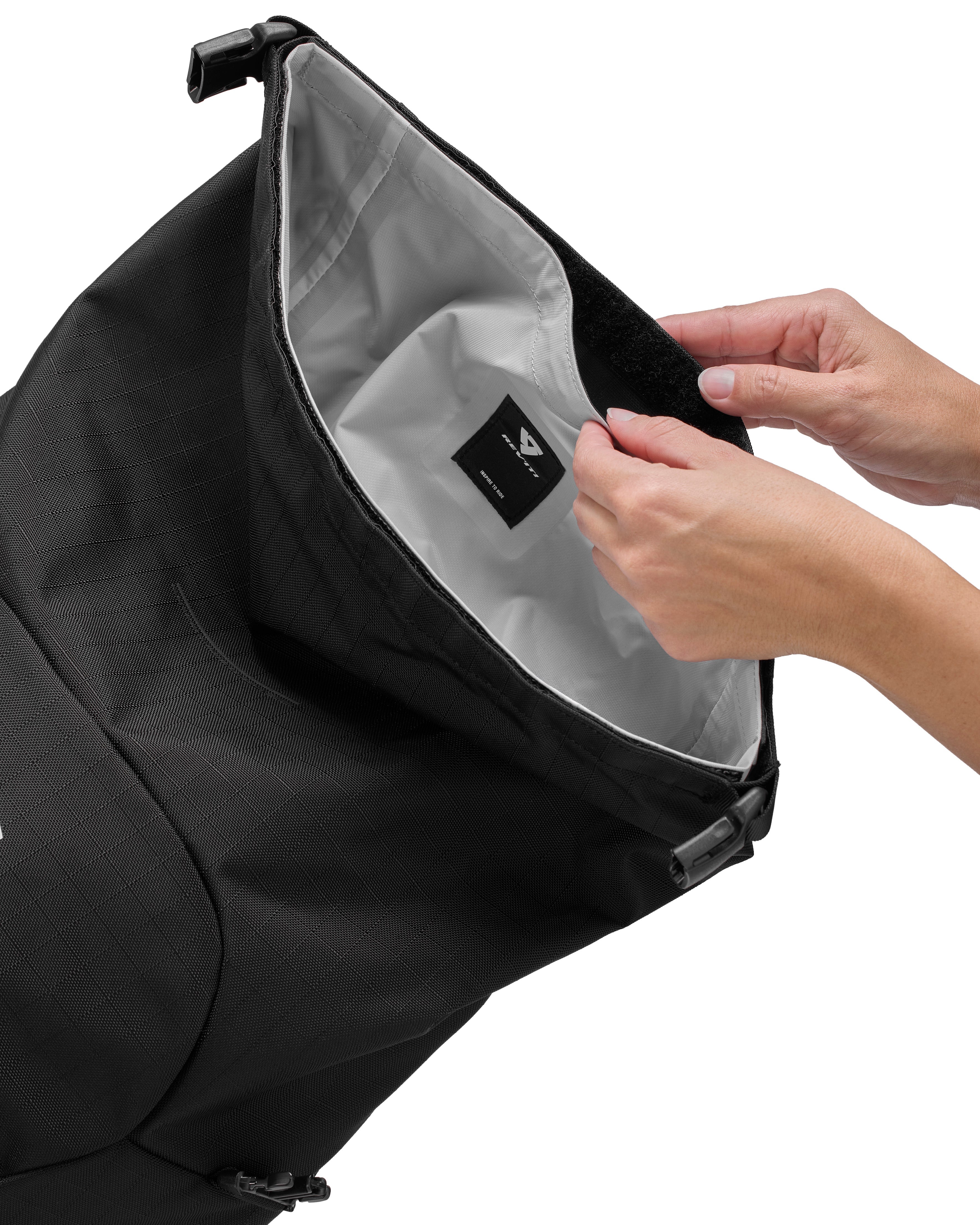 Revit Scour Backpack Black