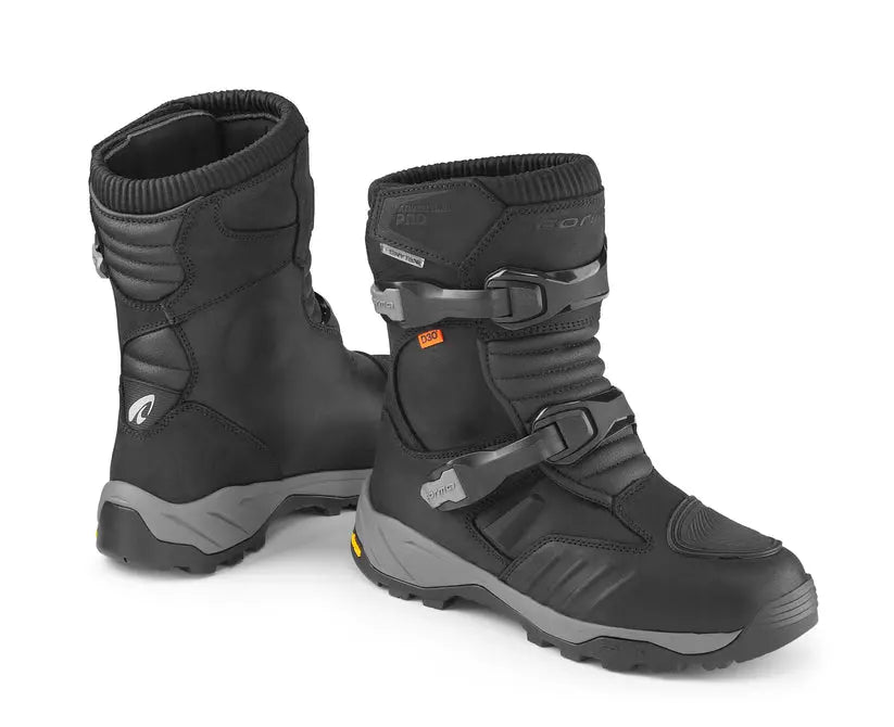 Forma Adventure Pro Low Dry Boots Black FREE UK Delivery, FREE 365 Day Returns | Moto Central