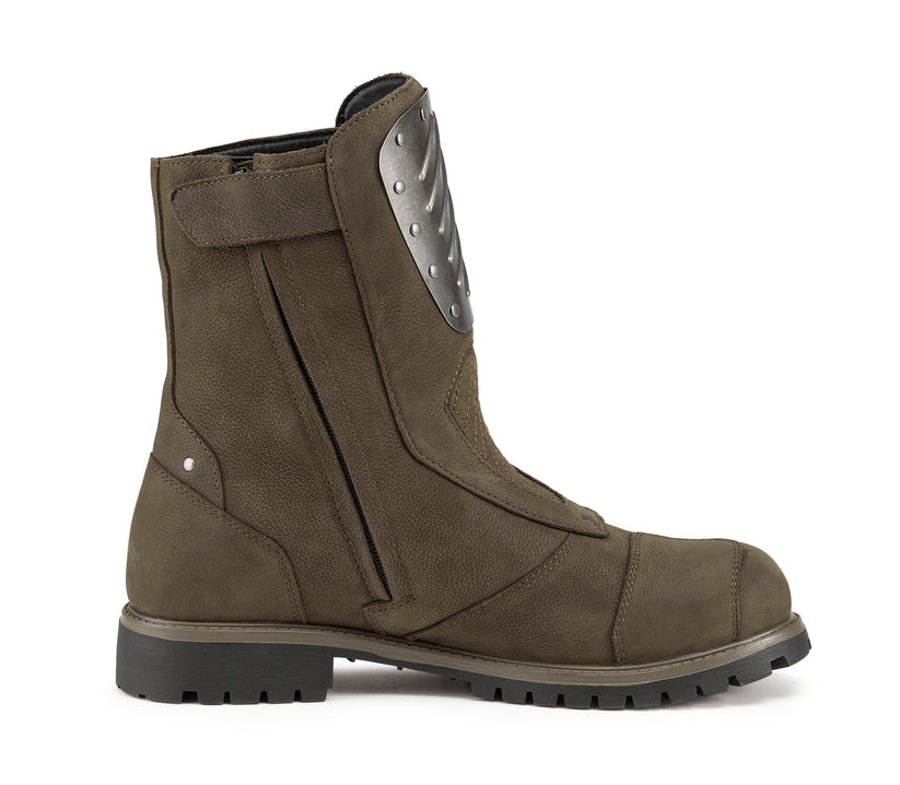 Forma Cruiser-X Dry Boots Brown / Brown FREE UK Delivery, FREE 365 Day Returns | Moto Central