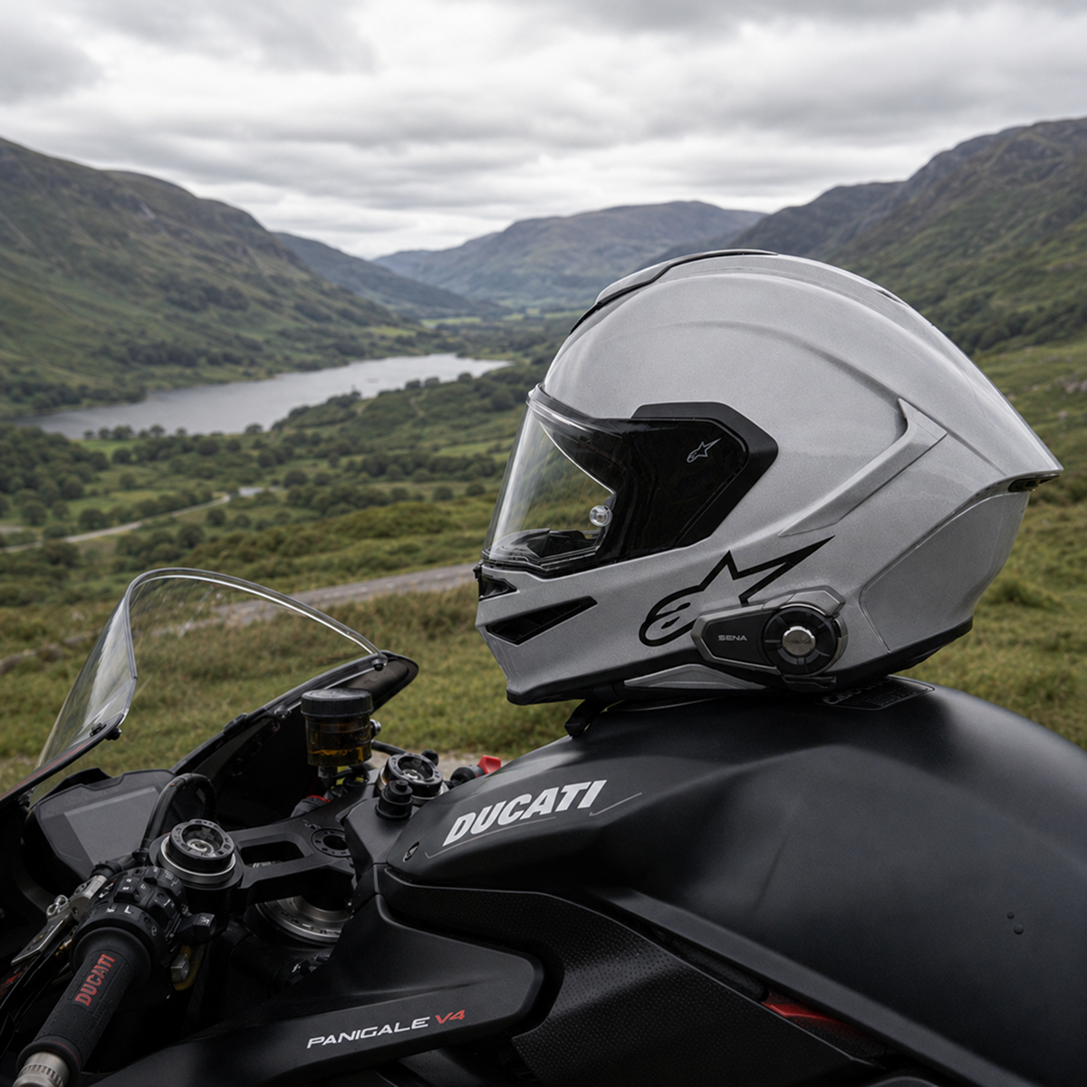 Tubs Jackson Alpinestars S-R7 To Sena 50S / 20S / 30K FREE UK Delivery, FREE 365 Day Returns | Moto Central