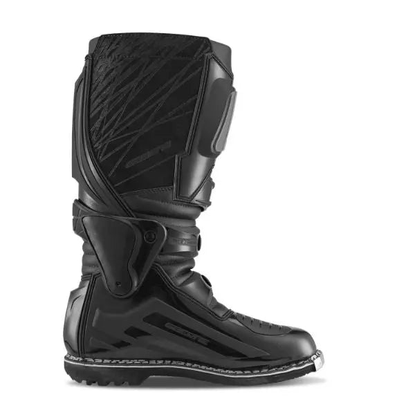 Gaerne Fastback Enduro Kids MX Boots Midnight - FREE UK Shipping, FREE 365 Day Returns | Moto Central