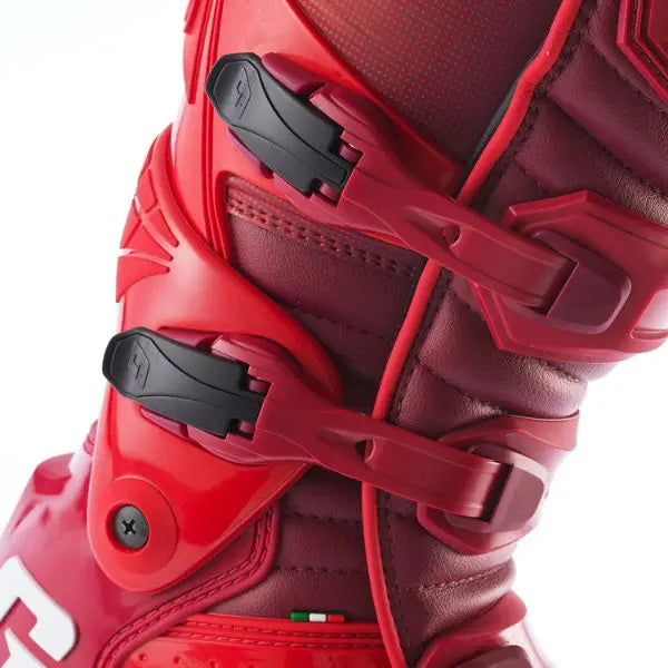 Gaerne Fastback Kids MX Boots Blood Moon - FREE UK Shipping, FREE 365 Day Returns | Moto Central