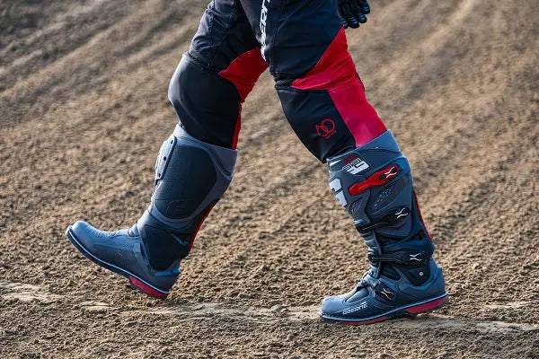 Gaerne SG.22 MX Boots Anthracite / Black / Red - FREE UK Shipping, FREE 365 Day Returns | Moto Central