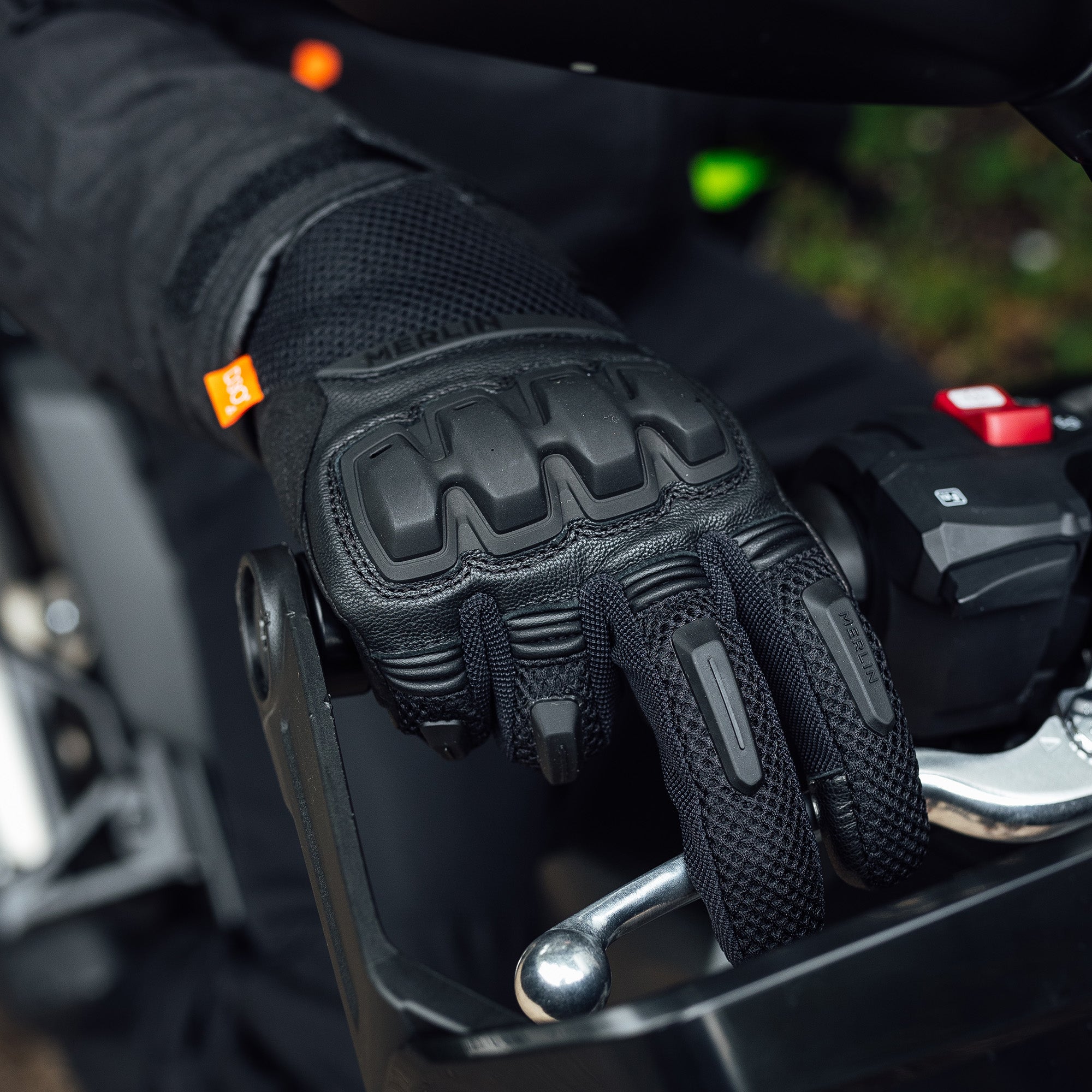 Merlin Jura Air D3O Gloves Black FREE UK Delivery, FREE 365 Day Returns | Moto Central