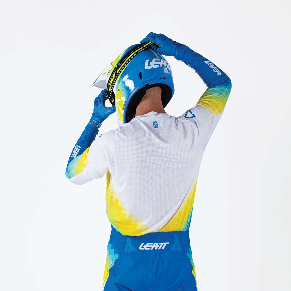 Leatt Moto 4.5 Lite Jersey Pixel Blue - FREE UK Shipping, FREE 365 Day Returns | Moto Central