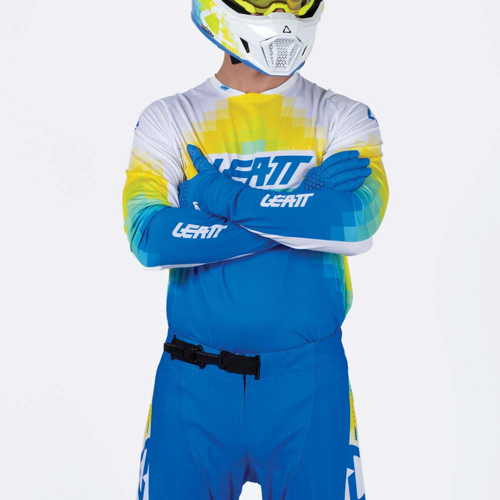 Leatt Moto 4.5 Lite Jersey Pixel Blue - FREE UK Shipping, FREE 365 Day Returns | Moto Central