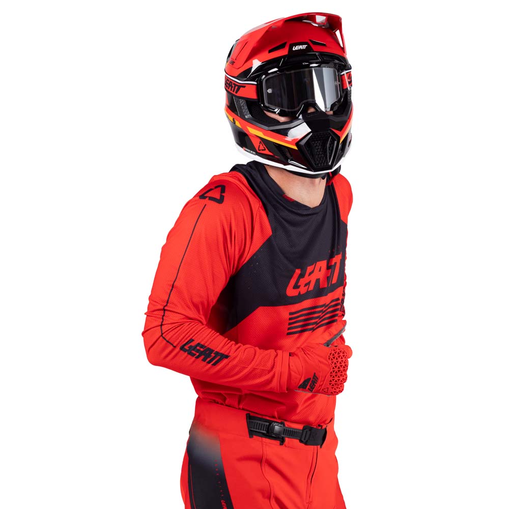 Leatt Moto 4.5 Lite Jersey Red - FREE UK Shipping, FREE 365 Day Returns | Moto Central