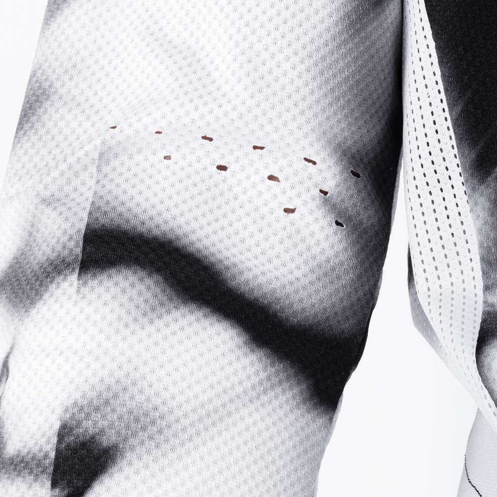 Leatt Moto 4.5 Lite Jersey White - FREE UK Shipping, FREE 365 Day Returns | Moto Central