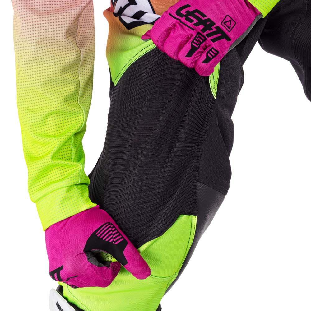 Leatt Moto 3.5 Ride Kit Retro Pink - FREE UK Delivery, FREE 365 Day Returns | Moto Central