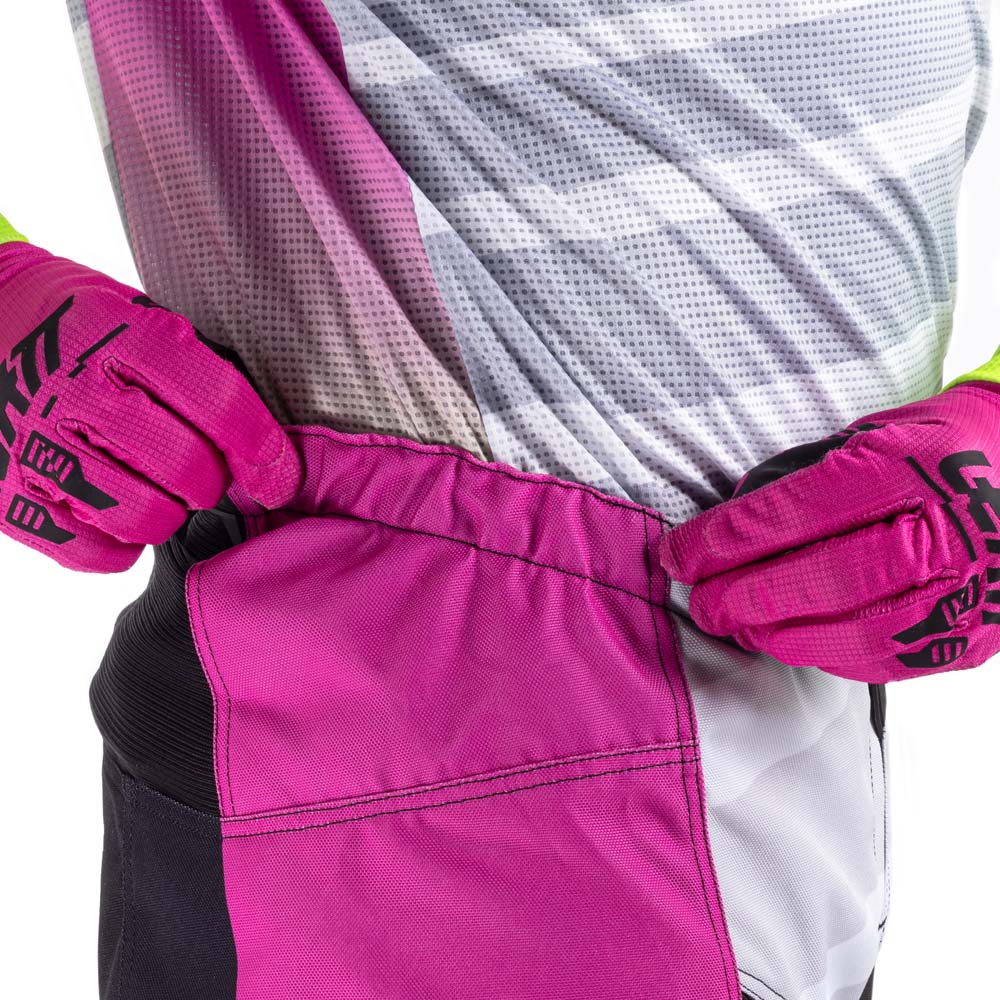 Leatt Moto 3.5 Ride Kit Retro Pink - FREE UK Delivery, FREE 365 Day Returns | Moto Central