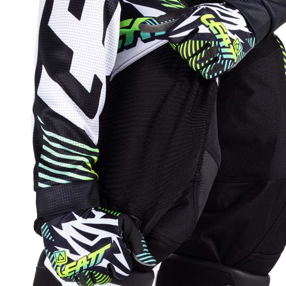 Leatt Moto 3.5 Ride Kit Storm Teal - FREE UK Delivery, FREE 365 Day Returns | Moto Central