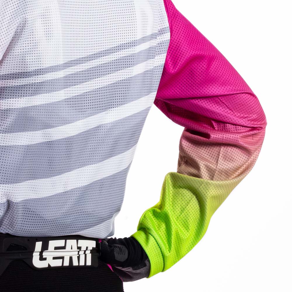 Leatt 3.5 Mini Kids Ride Kit Retro Pink - FREE UK Delivery, FREE 365 Day Returns | Moto Central
