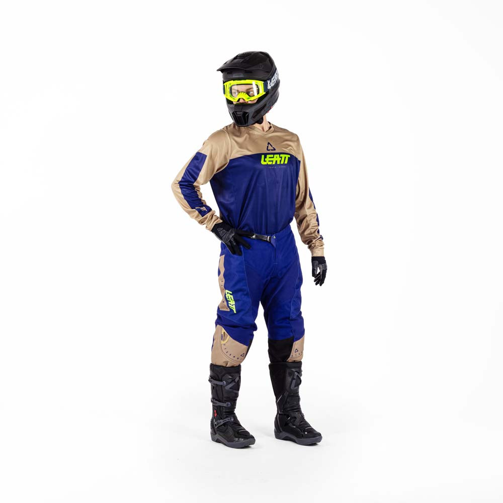 Leatt Moto 3.5 Ride Kit Brown - FREE UK Delivery, FREE 365 Day Returns | Moto Central
