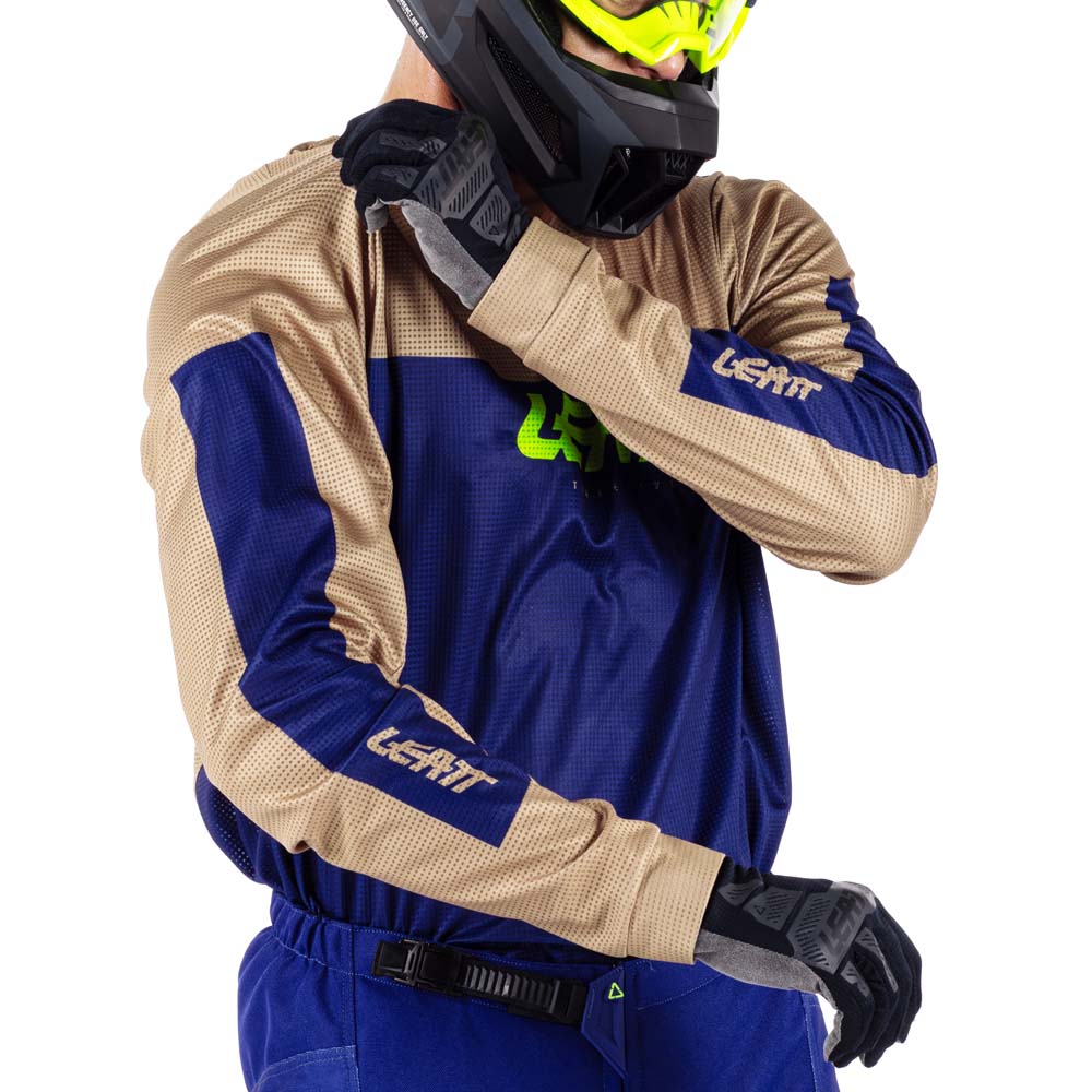 Leatt Moto 3.5 Ride Kit Brown - FREE UK Delivery, FREE 365 Day Returns | Moto Central