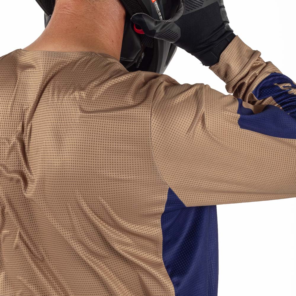 Leatt Moto 3.5 Ride Kit Brown - FREE UK Delivery, FREE 365 Day Returns | Moto Central